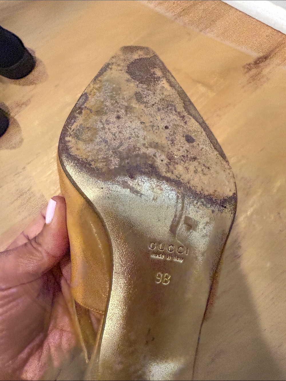 Gucci Tan and Gold Leather Slingback Mules - Picture 12 of 14